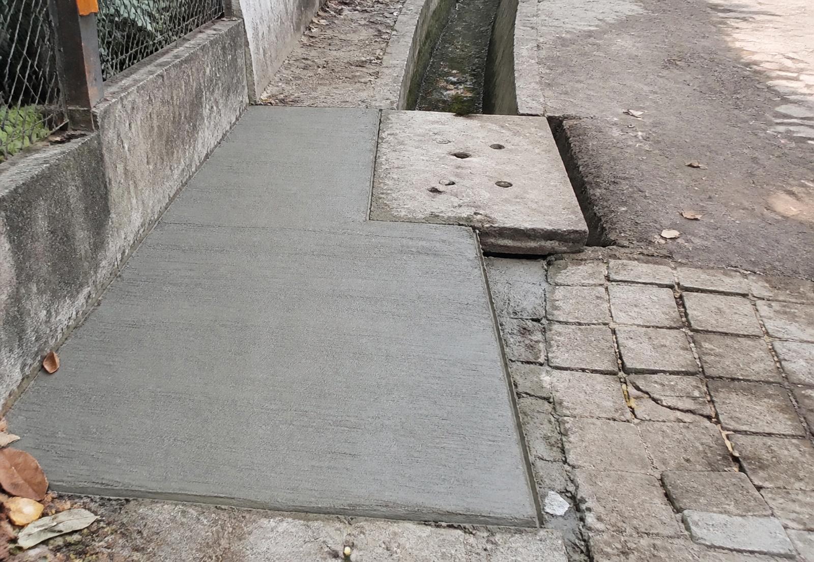 Drain-side Walkway